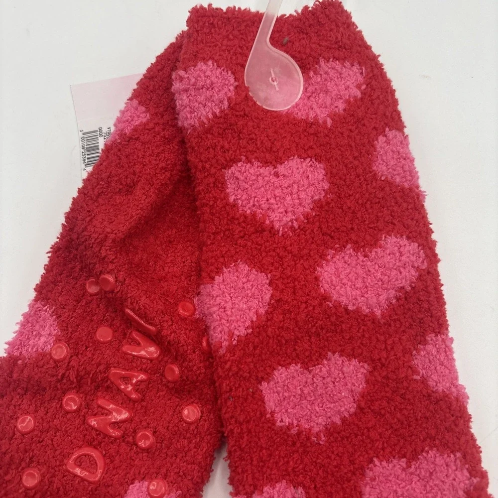 Old‎ Navy Cozy Gripper Kids Socks One Size Red Pink Hearts Unisex Fuzzy Soft NEW